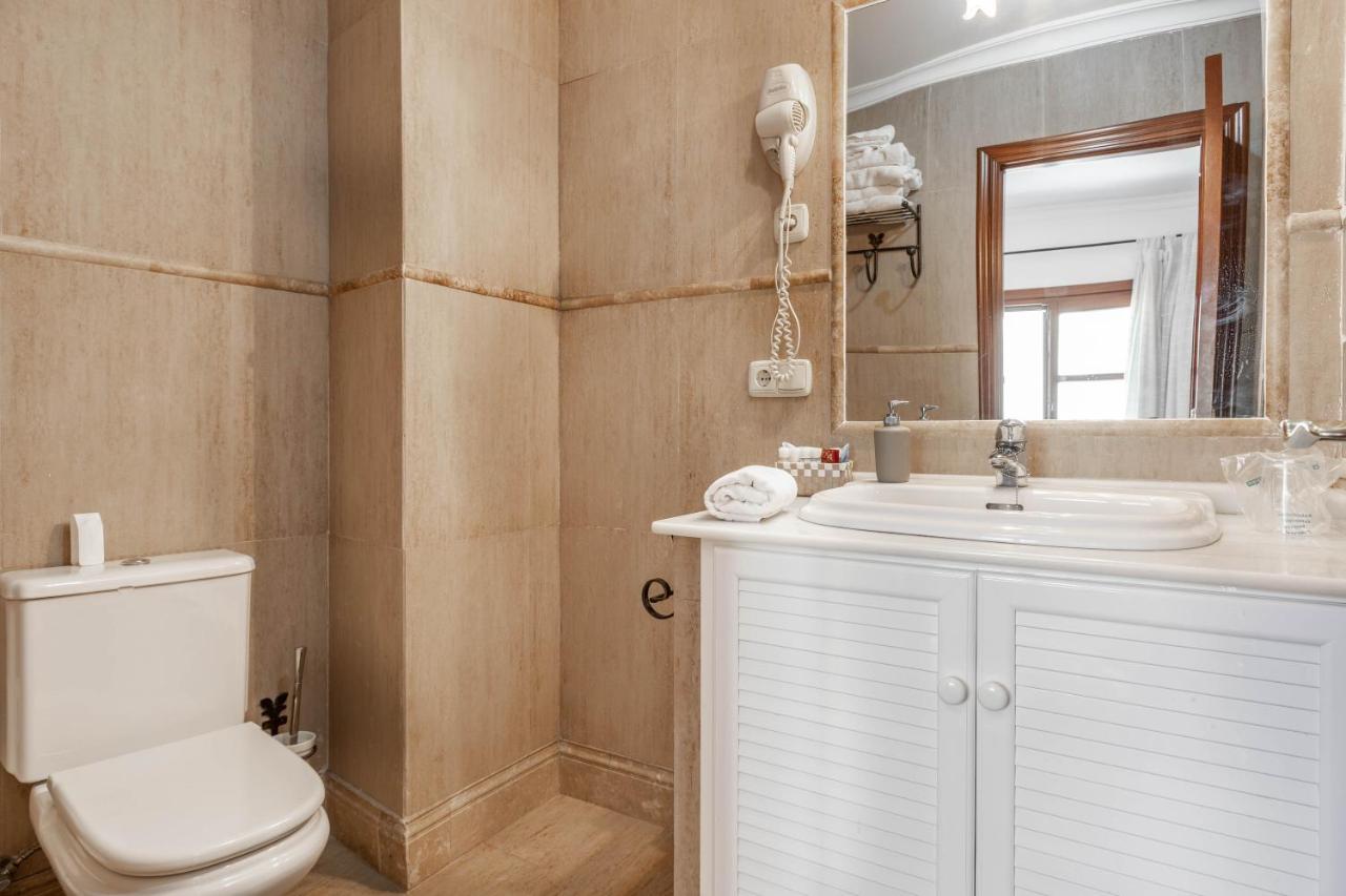 Apartamentos Trujillo Tarifa Ngoại thất bức ảnh